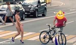 Hidden webcam captures jeny getting nude in public