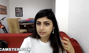 Camster - mia khalifa's livecam turns on previous to she's willing